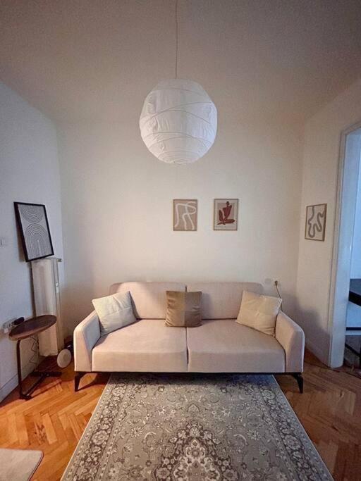 Chic Urban Retreat *